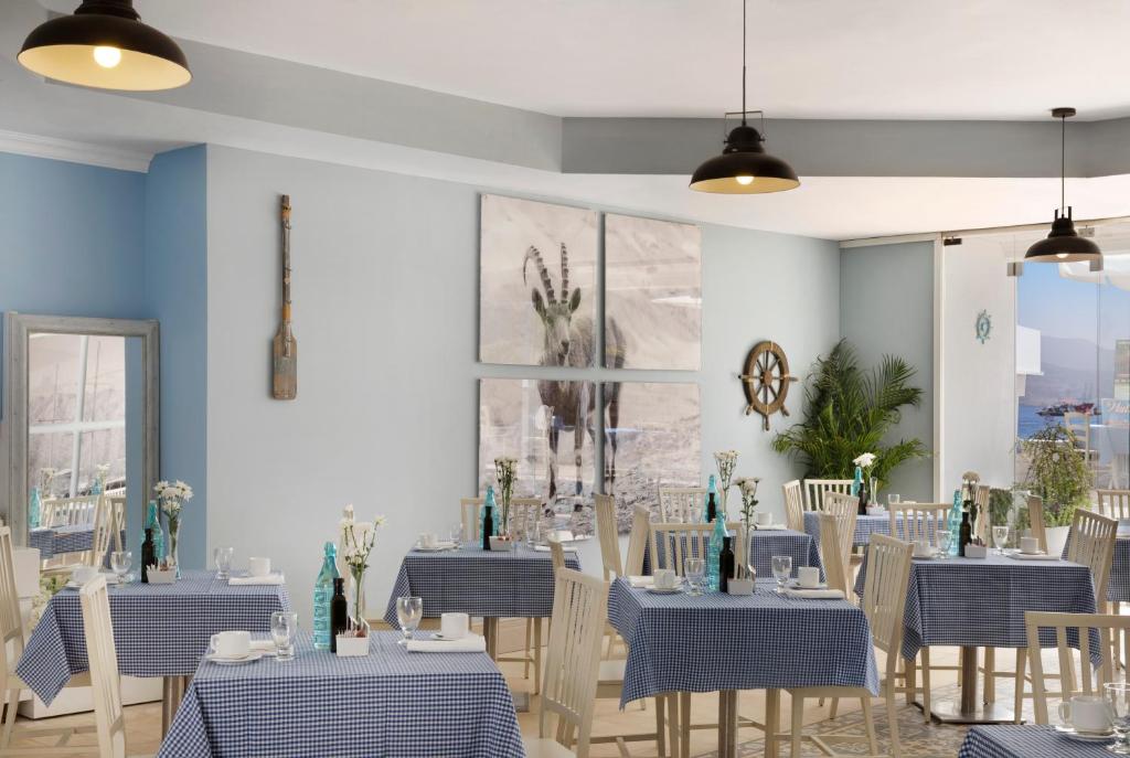 Restaurace v ubytování Herbert Samuel The Reef Eilat