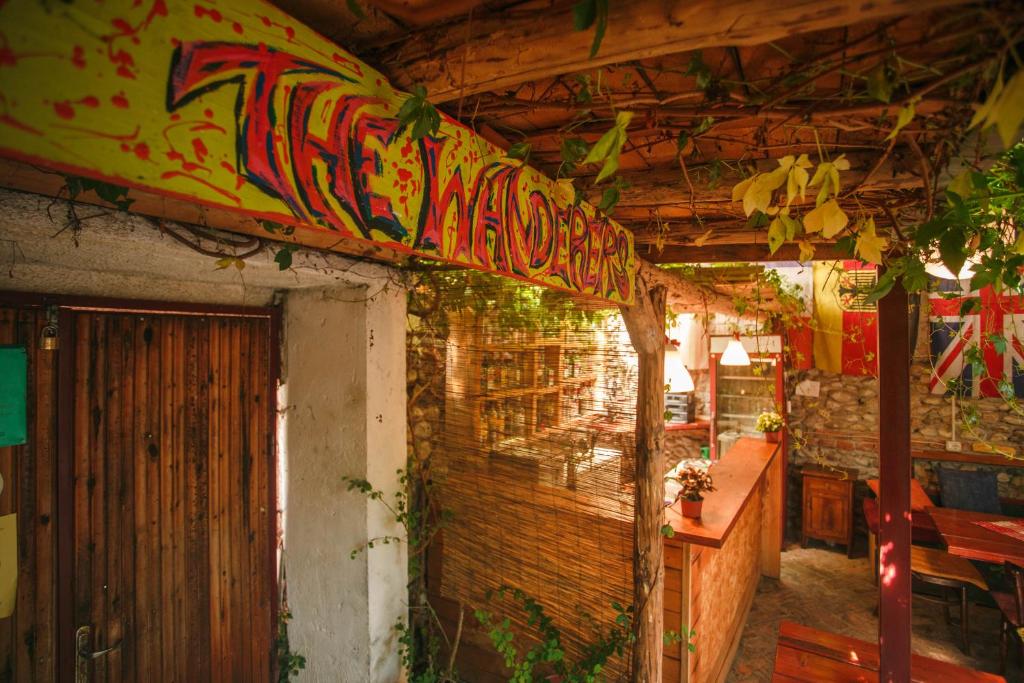 Foto de la galería de The Wanderers Hostel en Shkodër