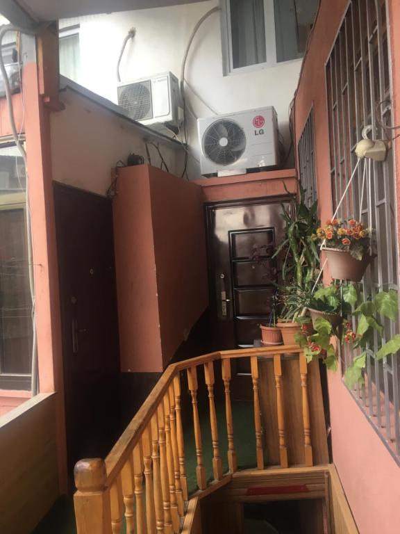 Giorgi Apartment - 带露台的公寓