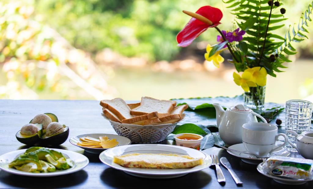 Sinharaja Vini Villa - 5