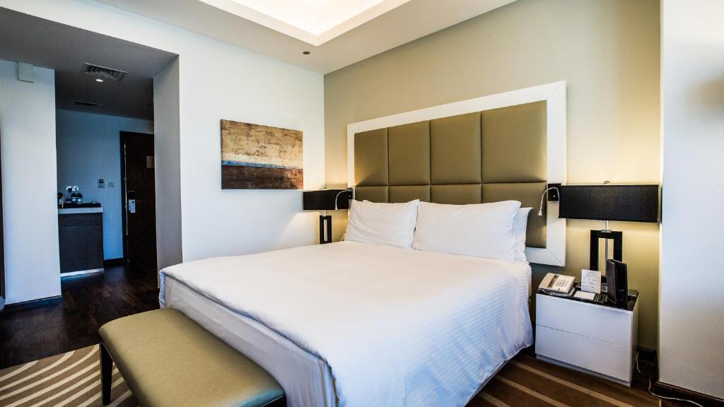 La Suite Dubai Hotel & Apartments - Resim 36