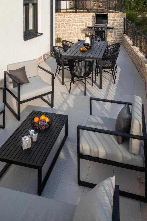 Posedenie v ubytovaní Luxury Apartment La Mer