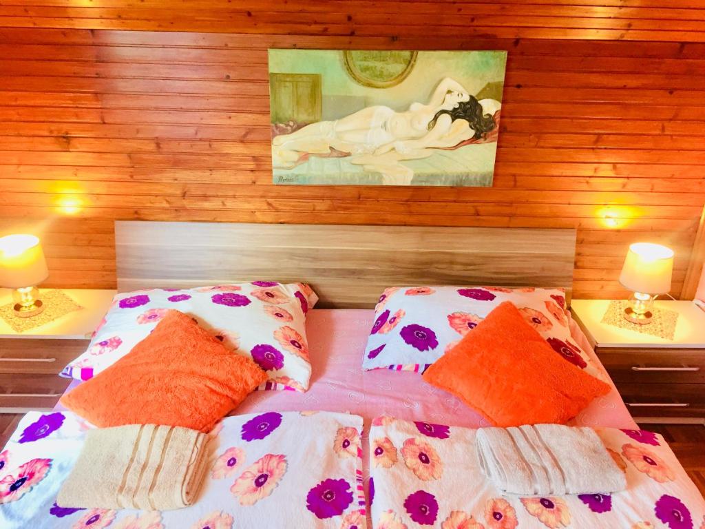 Postel nebo postele na pokoji v ubytování Bovec Holiday House