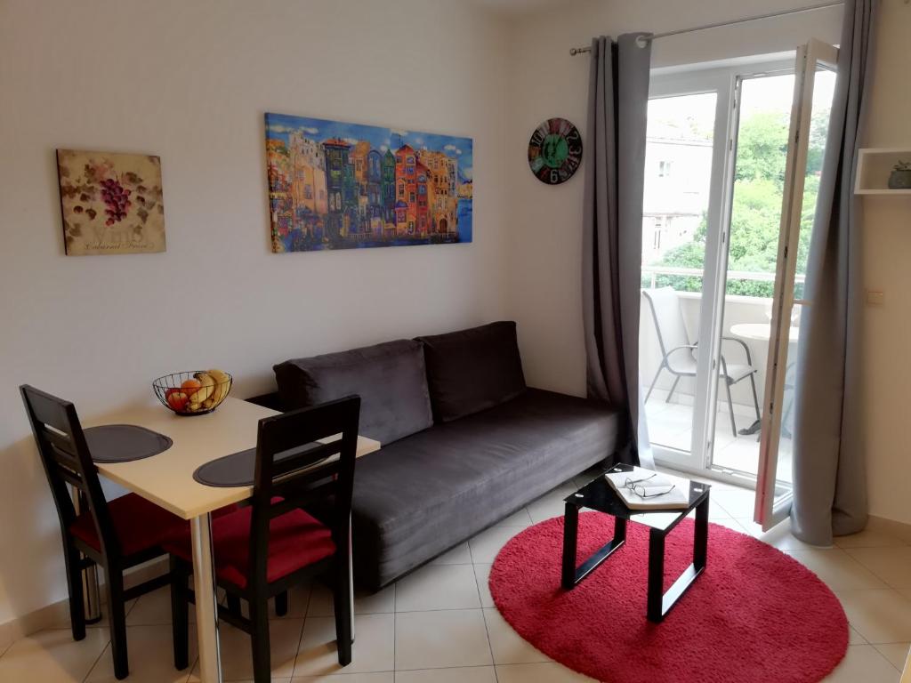 Dubrovnik Summer Apartments - One-Bedroom Apartment With Balcony