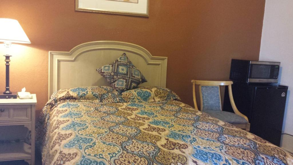 El Capitan Hotel - Housity