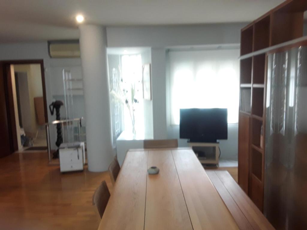 Televízia a/alebo spoločenská miestnosť v ubytovaní Deluxe Apartment Best Point