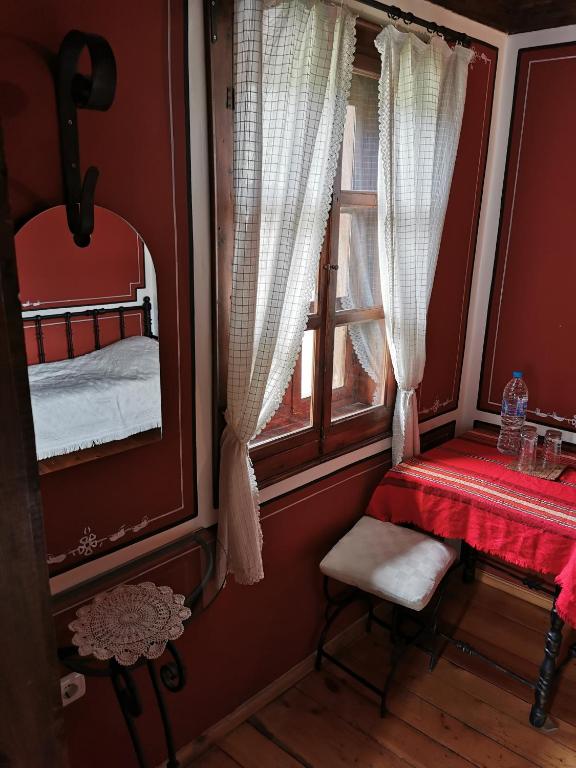 Fotografie z fotogalerie ubytování Hadji Neikovi Guest Houses v destinaci Koprivštica