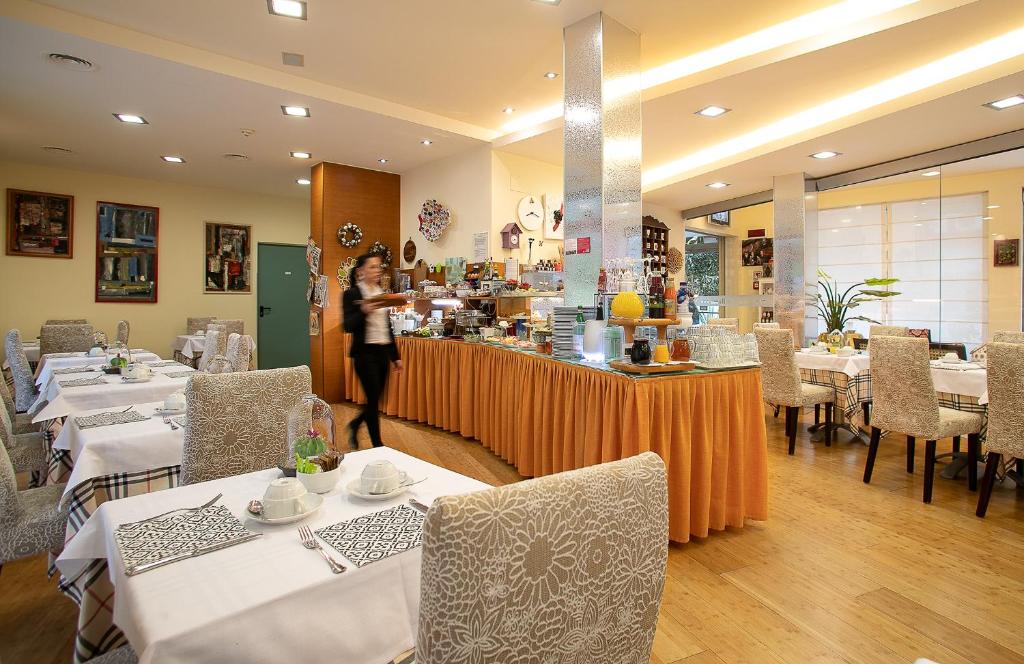 Restaurace v ubytování Hotel Daniele