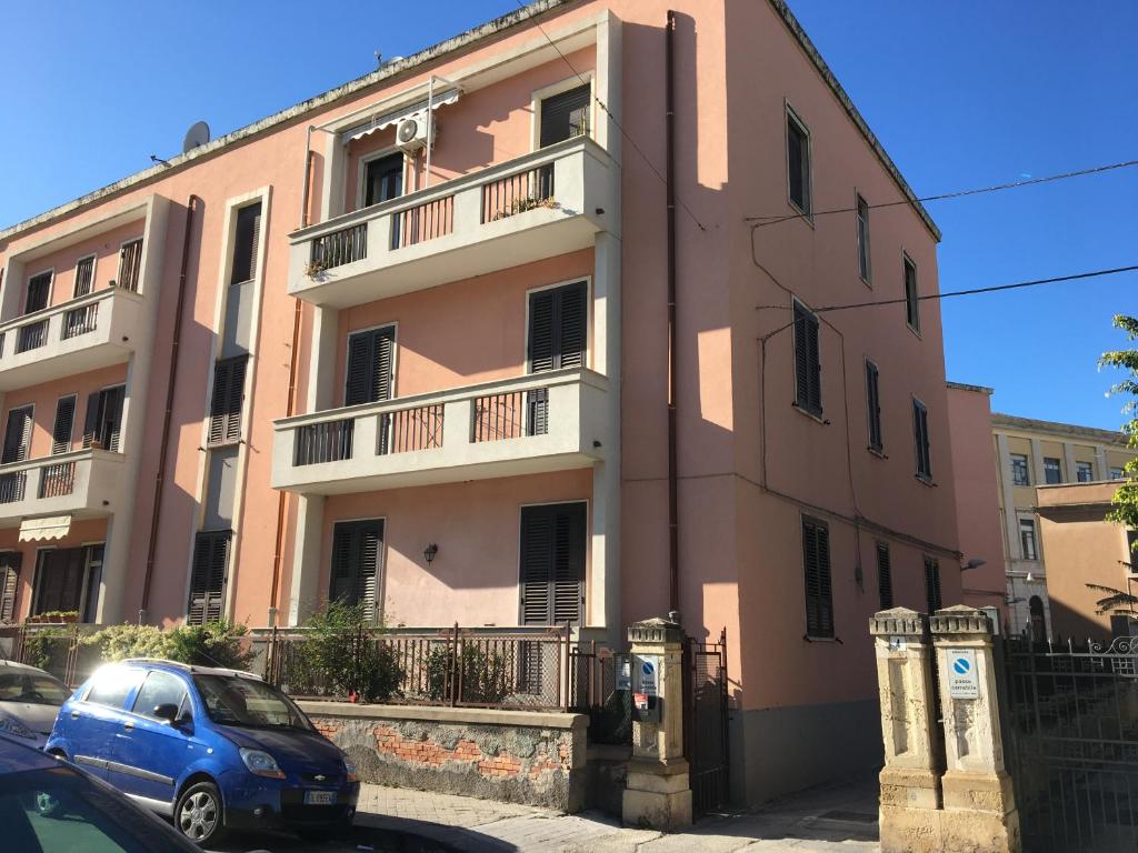 Budynek, w którym mieści się apartament