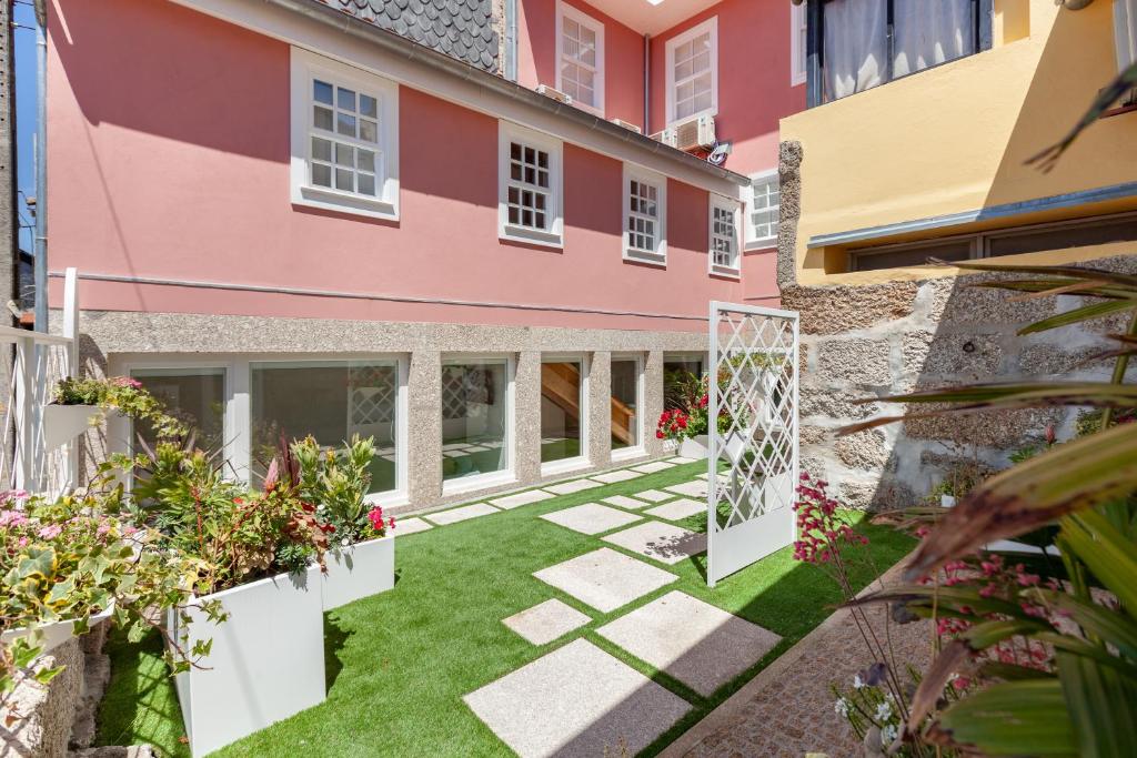 Polery Apartments Center - 1