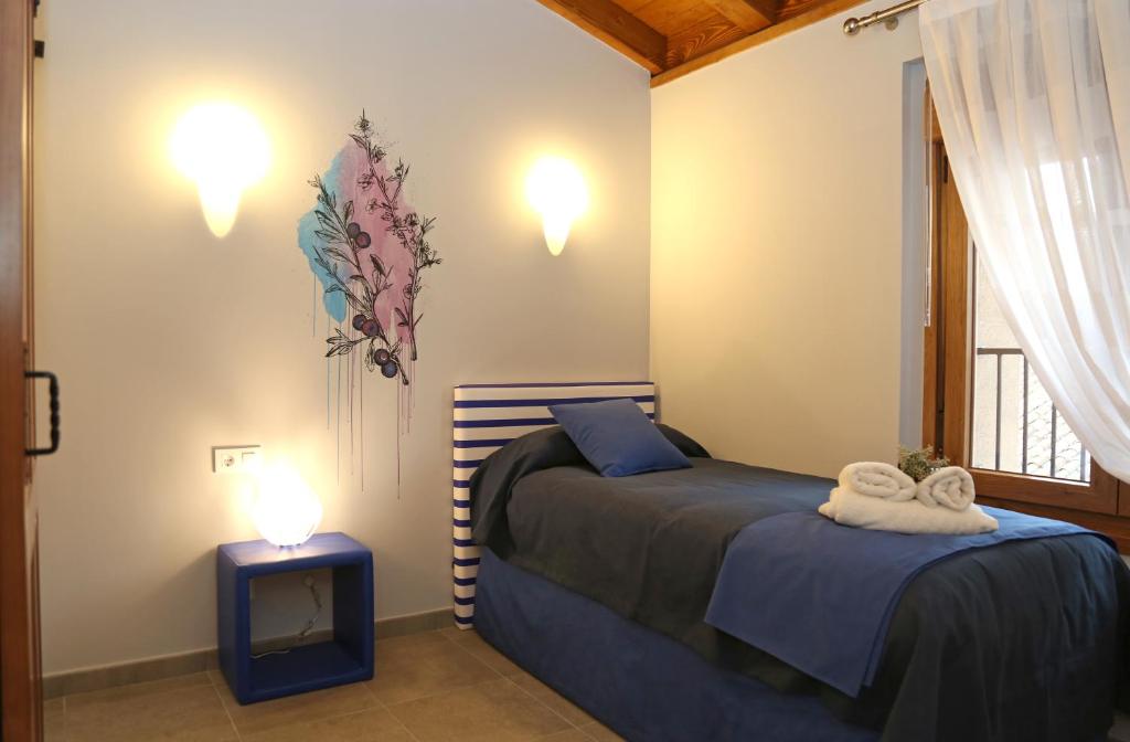 Postel nebo postele na pokoji v ubytování Hostal Rural Villa de Mendavia