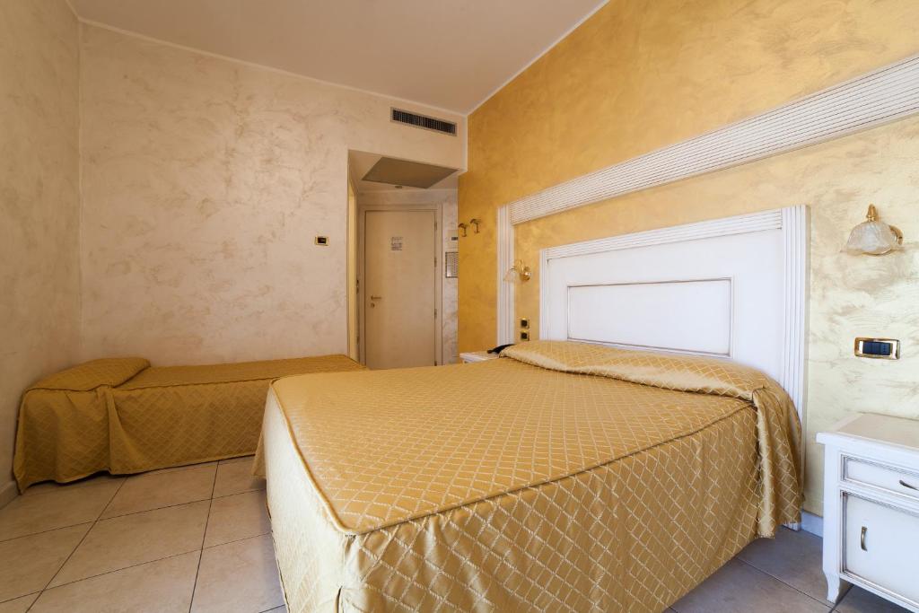 Hotel Diplomat Palace - Resim 11