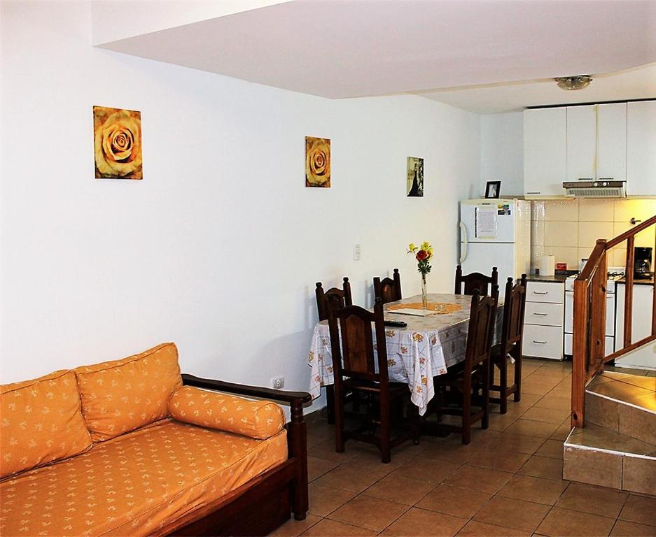 Complejo Kalifornia - Two-Bedroom Apartment