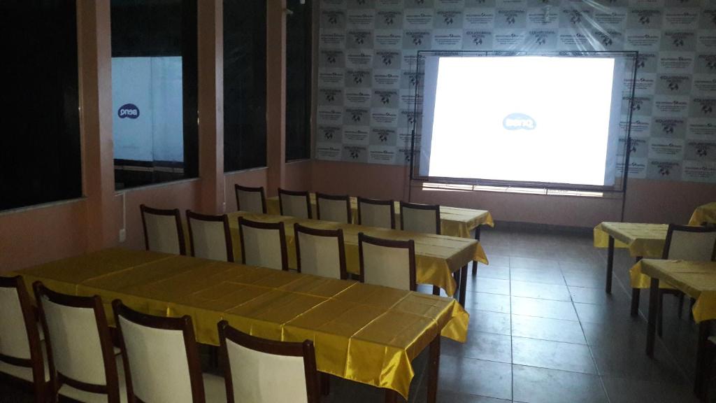  Equatorial Hotel