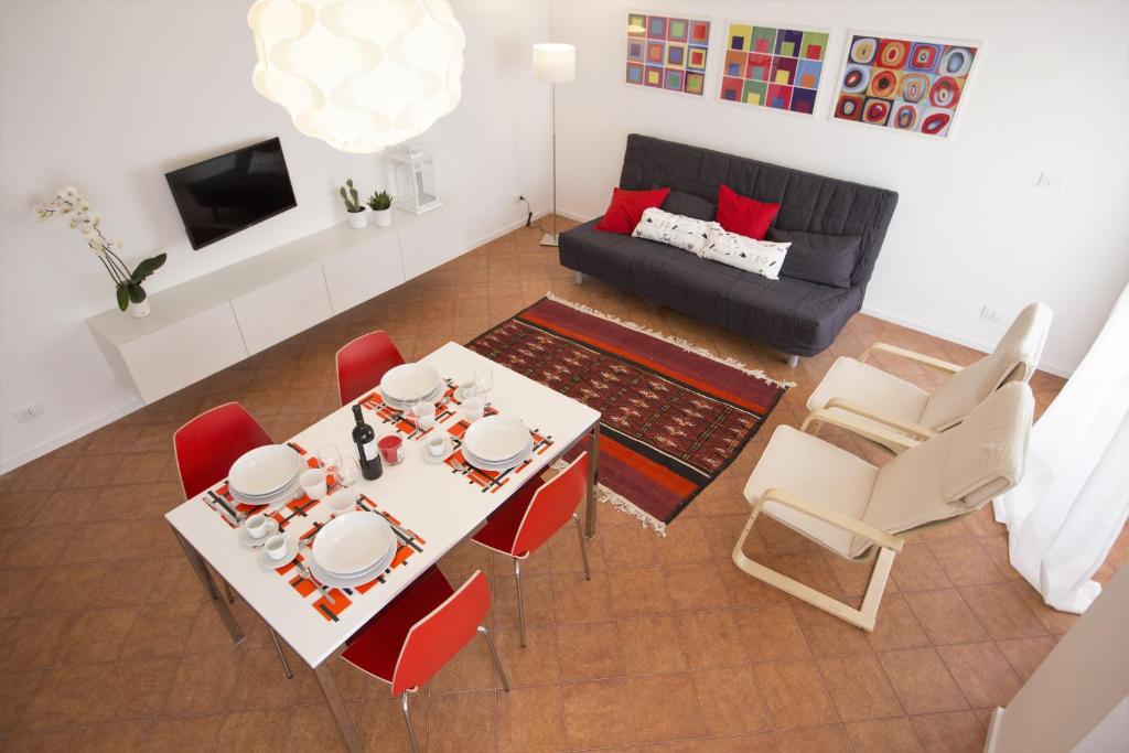 Posedenie v ubytovaní GIULIA E CHIARA LUXURY APARTMENT
