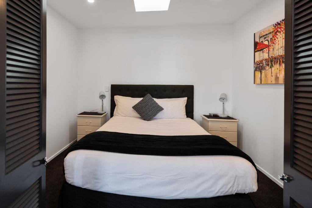 Pavilion Beachfront Apartments - Resim 24