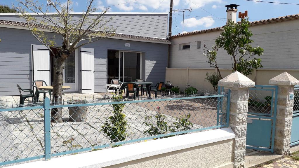 Photo de la galerie de l'établissement Maison vent ouest, à Saint-Michel-Chef-Chef