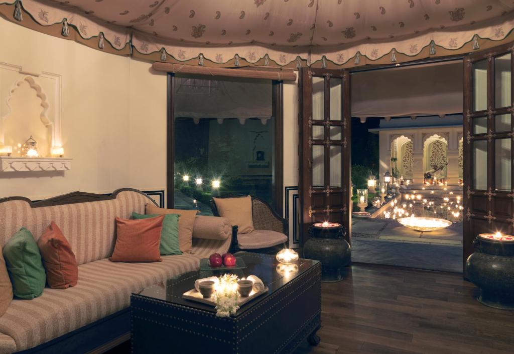 Posezení v ubytování Rambagh Palace
