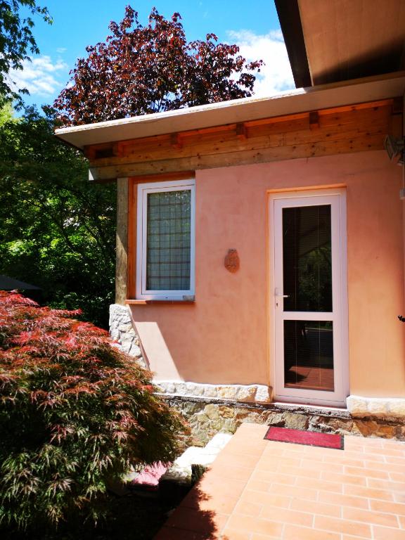 Budova, kde se bed and breakfast nachází