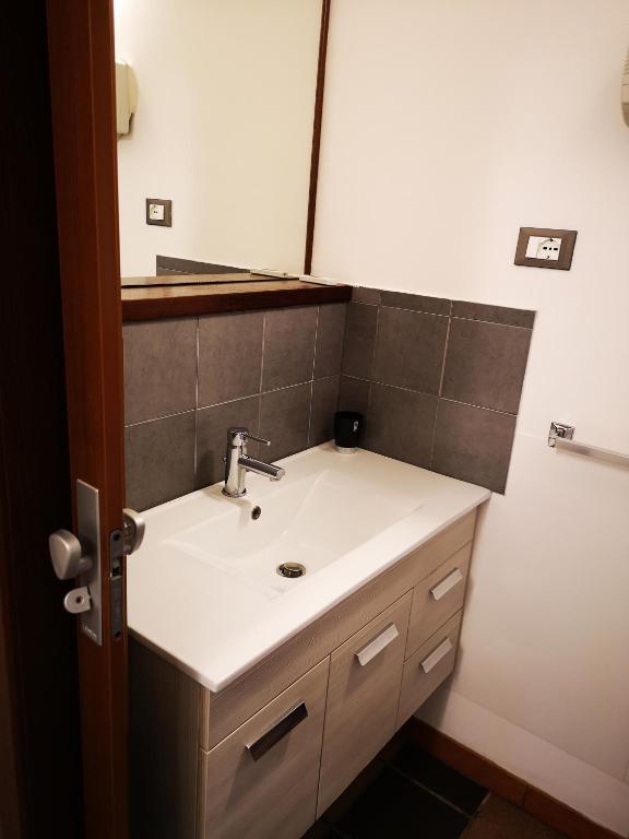 Koupelna v ubytování I Tre Abeti - Holiday House