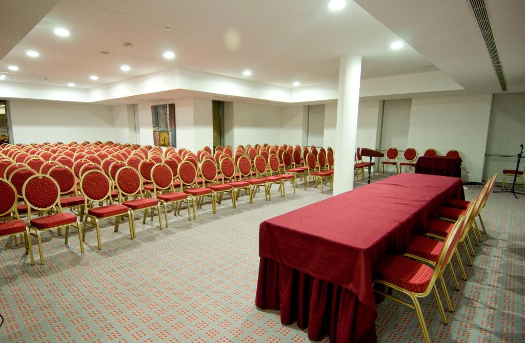 Konferenční prostory v ubytování Skyna Hotel Luanda