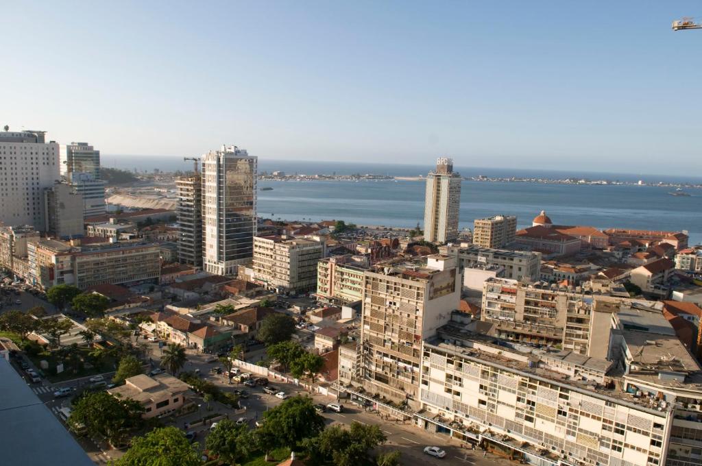 Nespecifikovaný výhled na destinaci Luanda nebo výhled na město při pohledu z hotelu