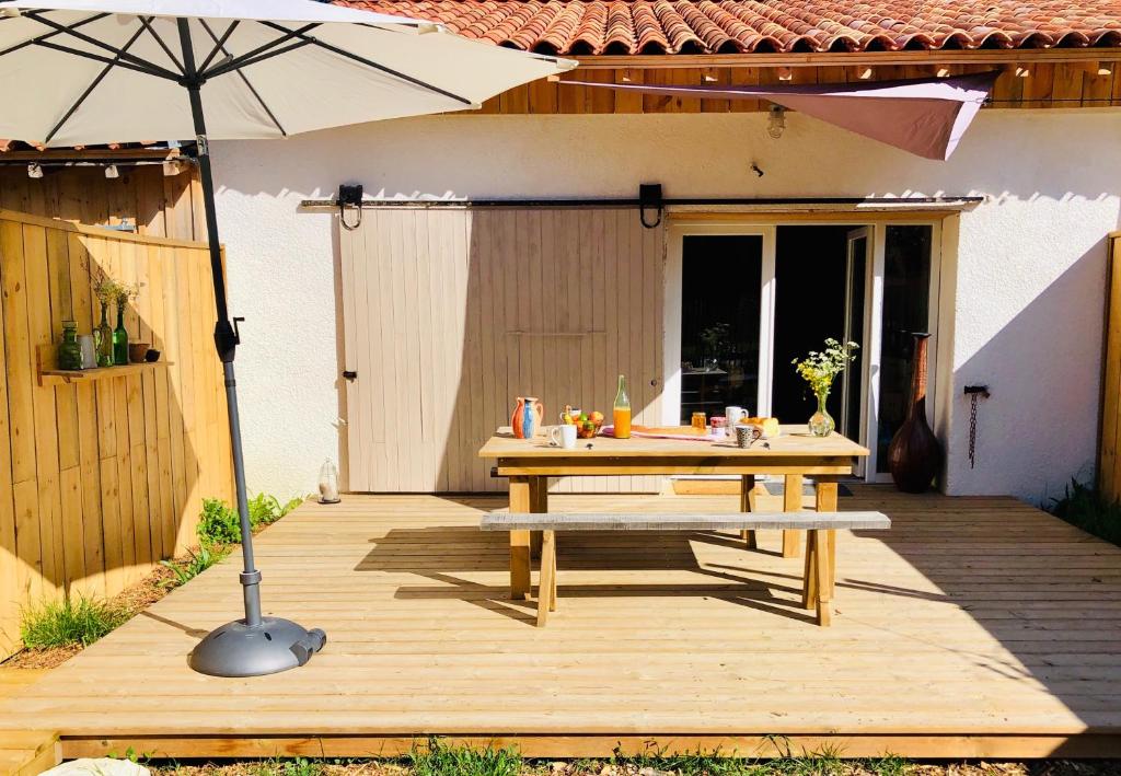 LES VACANCES AUX CERCINS - Two-Bedroom House