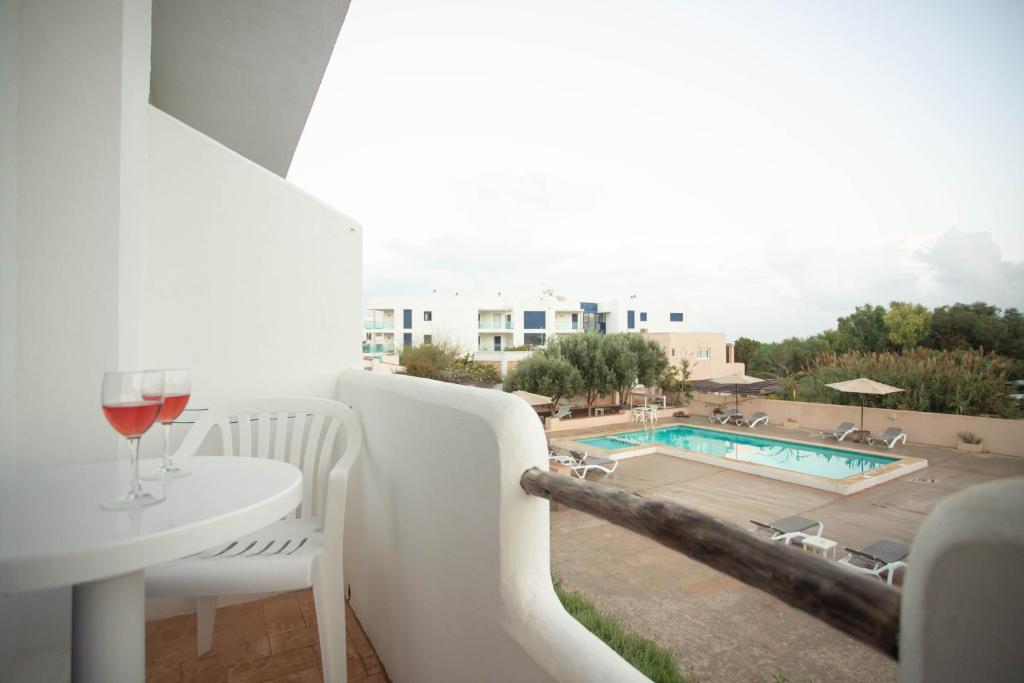 Hostal Mayans, Es Pujols – Updated 2022 Prices