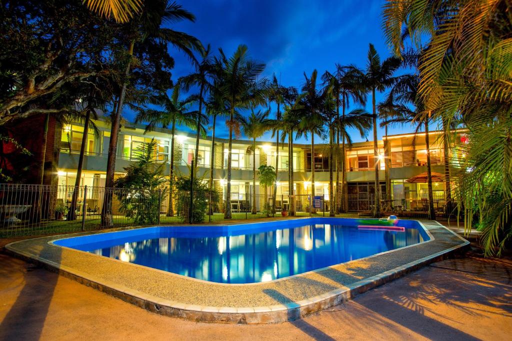 Ocean Paradise Studios & Apartments, Coffs Harbour, Australia