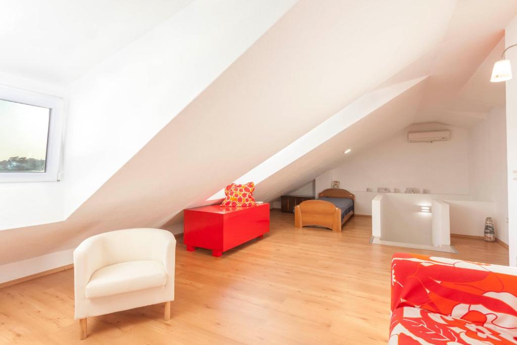 Posedenie v ubytovaní Penthouse SLavija