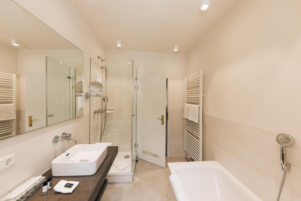 Hotel Weisser Bock - Resim 36