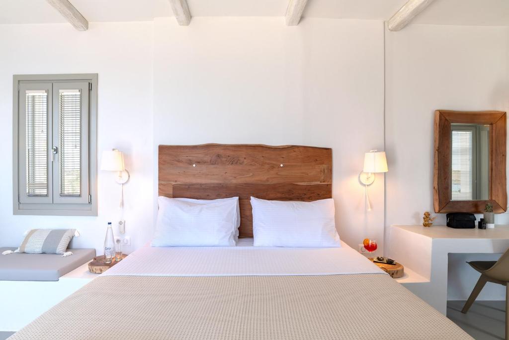 Paros Comfy Suites - 17