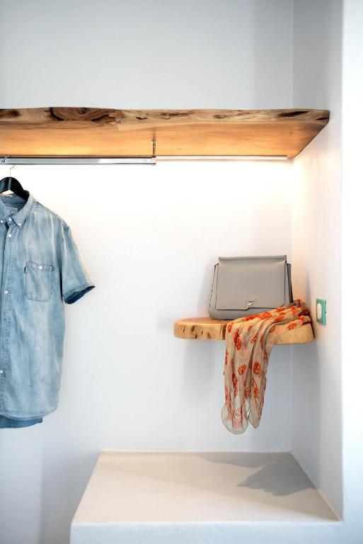 Paros Comfy Suites - 16