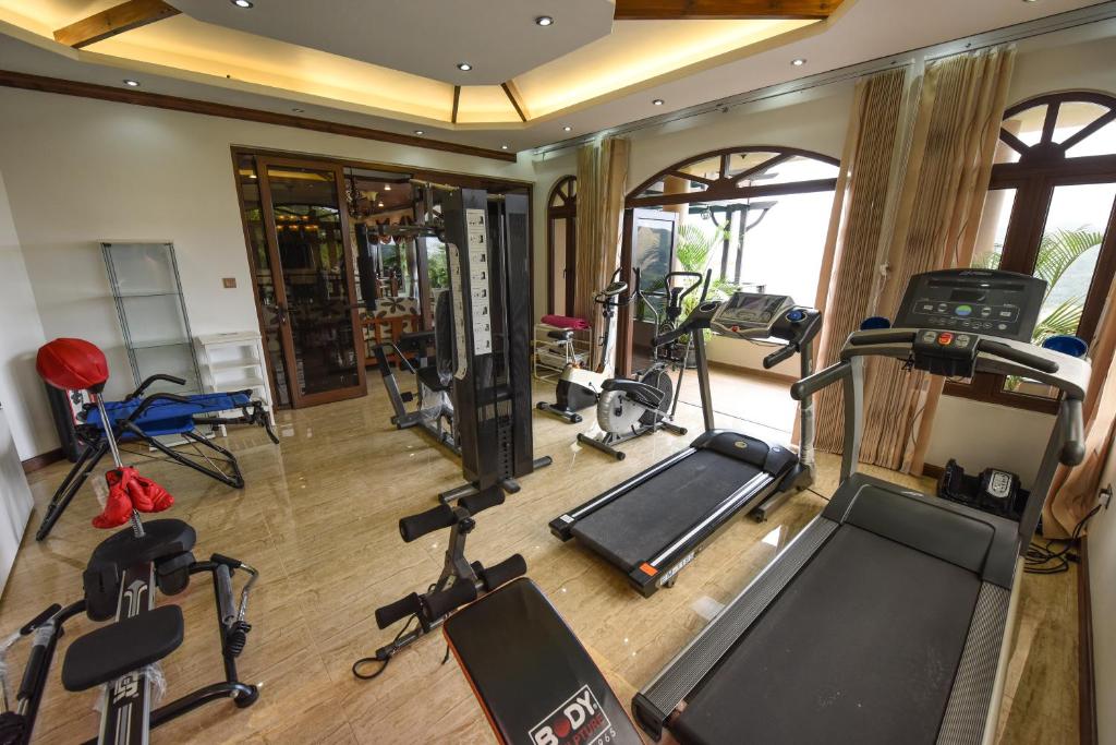 Fitness centrum a/nebo fitness zařízení v ubytování Ocean Terrace