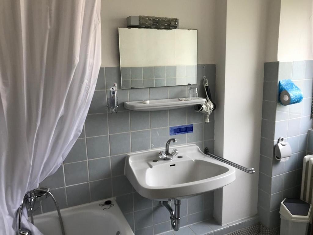 Koupelna v ubytování City-Hotel Kaiserhof