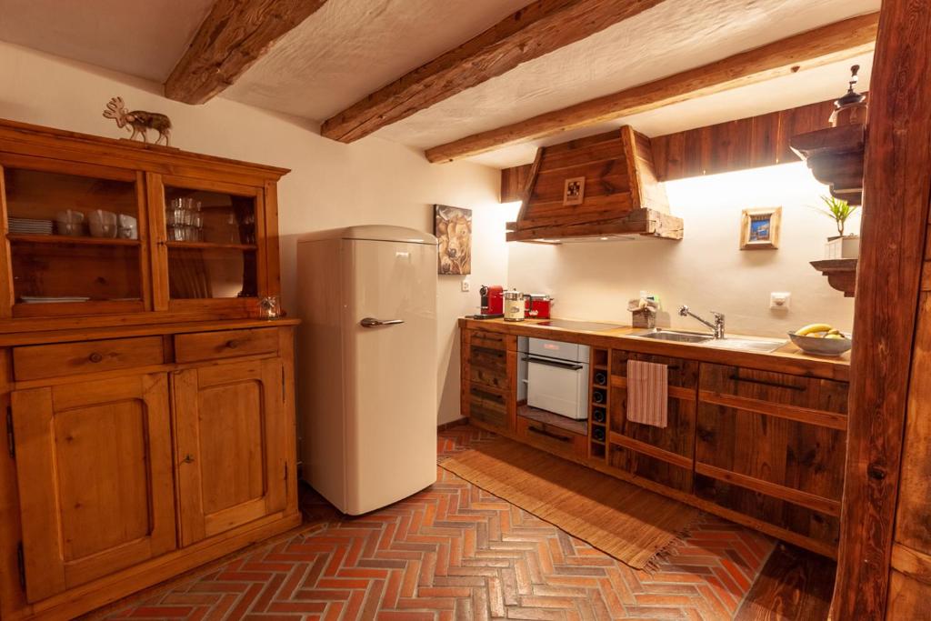 Kuchyň nebo kuchyňský kout v ubytování Chez « Adèle »