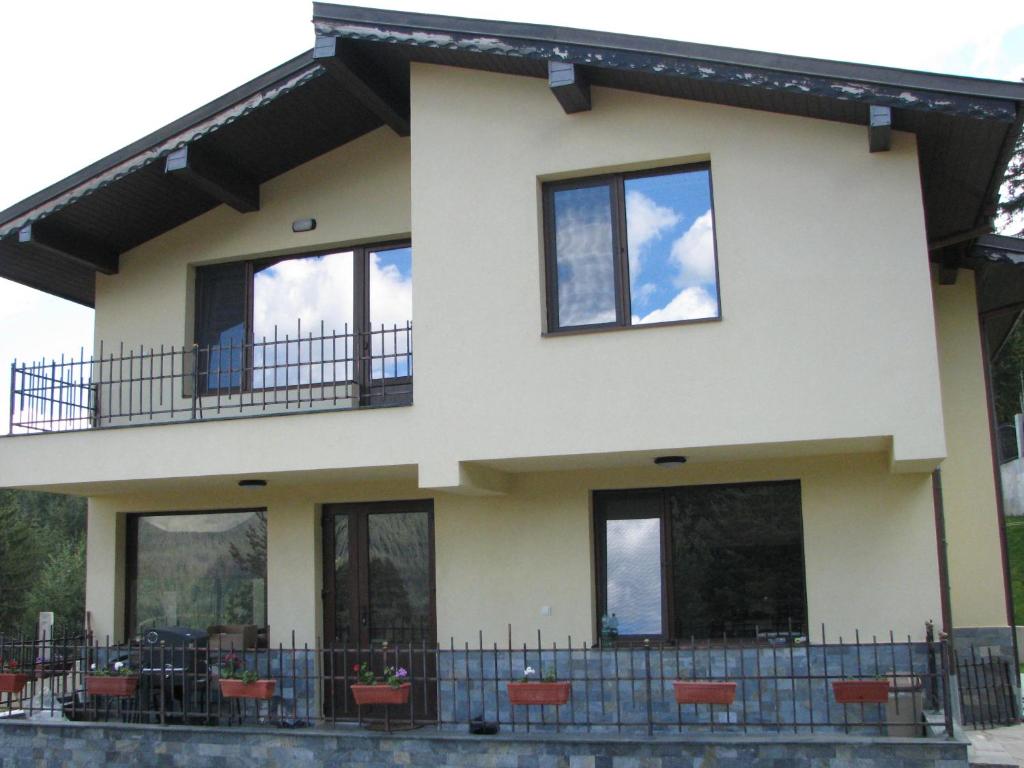 Eco Village Harmony - Housity