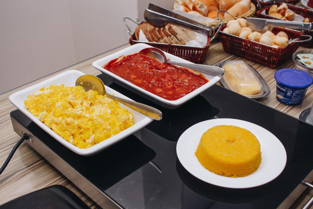  Samir Hotel Business