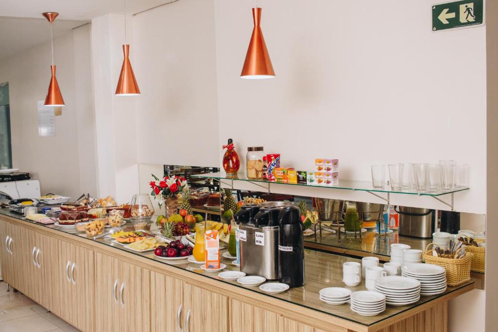  Samir Hotel Business