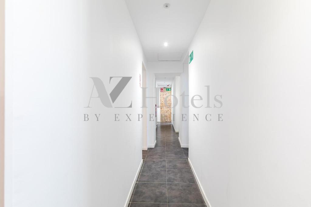 AYZ Juan de Mena - Auto check-in property - Resim 16