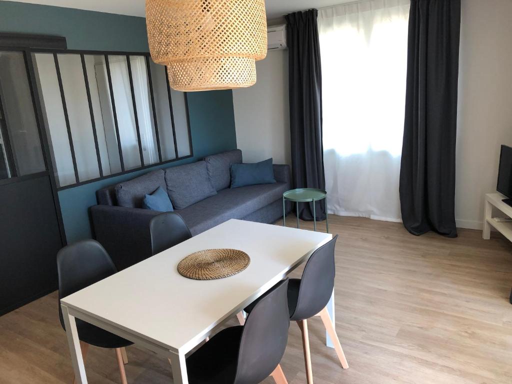 Le Clos Des Thermes De Jonzac - Appartement Avec Terrasse