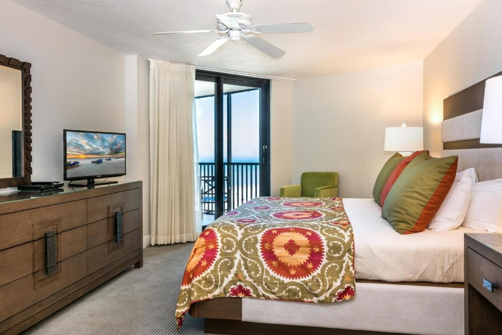 Pointe Estero Resort photo