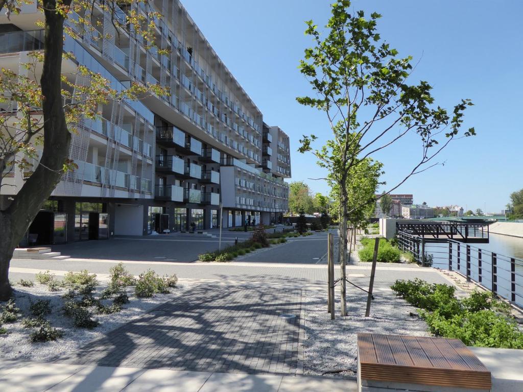 BatogoSpot Towers - 17