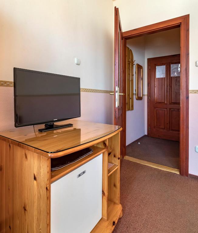 Família Vendégház - Resim 41