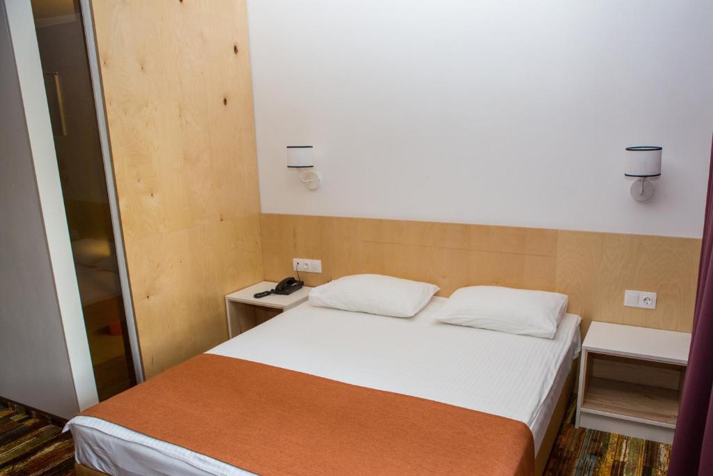 Ukraina Hotel - Habitación Doble Estándar