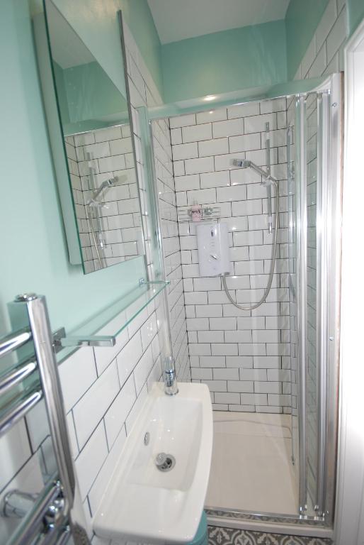 Koupelna v ubytování Weymouth Vegan B&B