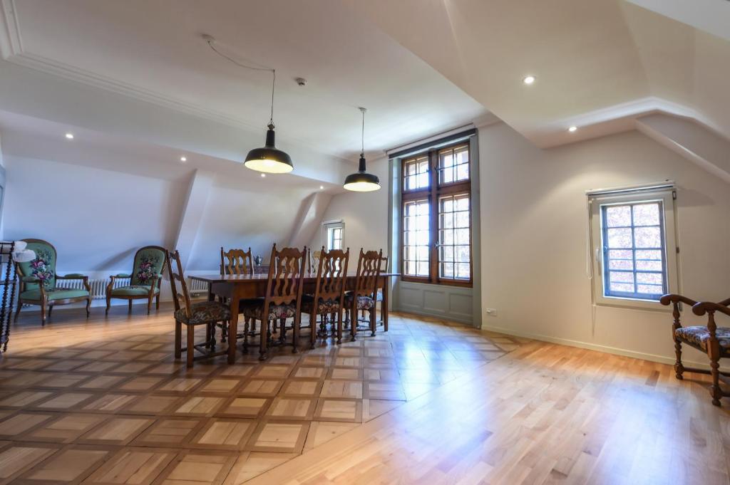 Posezení v ubytování Magnifique maison vigneronne avec grand jardin