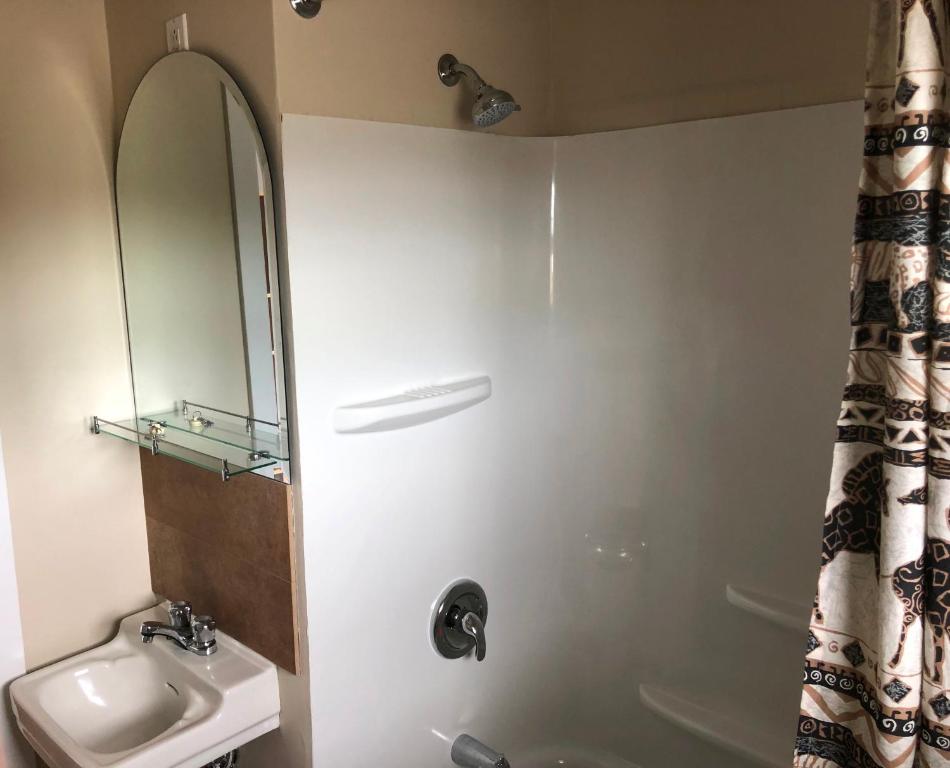 Koupelna v ubytování Auberge Restwell Motel