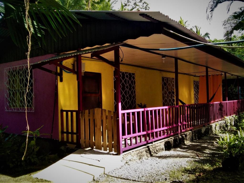 Budova, kde se hostel nachází