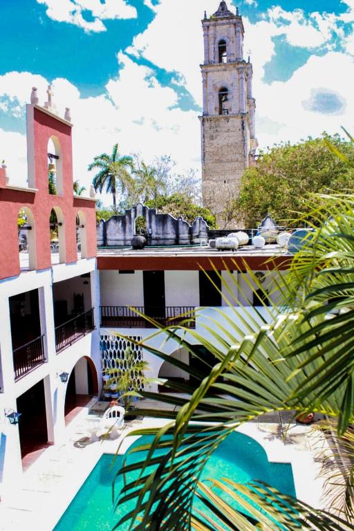 Bazén v ubytování Hotel San Clemente nebo v jeho okolí